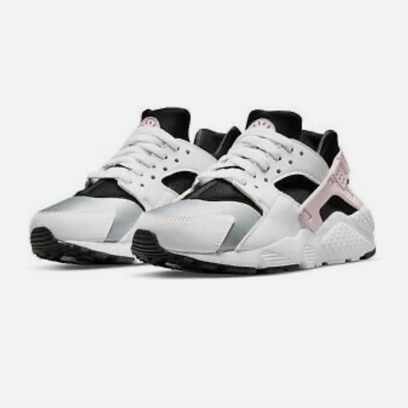 NIKE Huarache Run Sz 1Y and 6.5Y - Picture 2 of 8